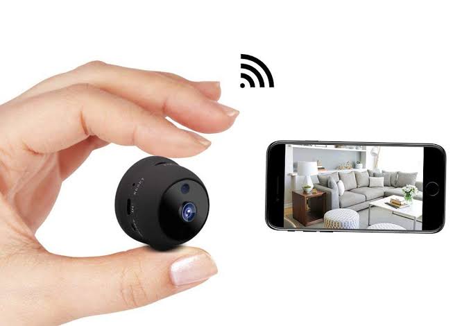 How To Easily Detect A Hidden Camera With Your Phone